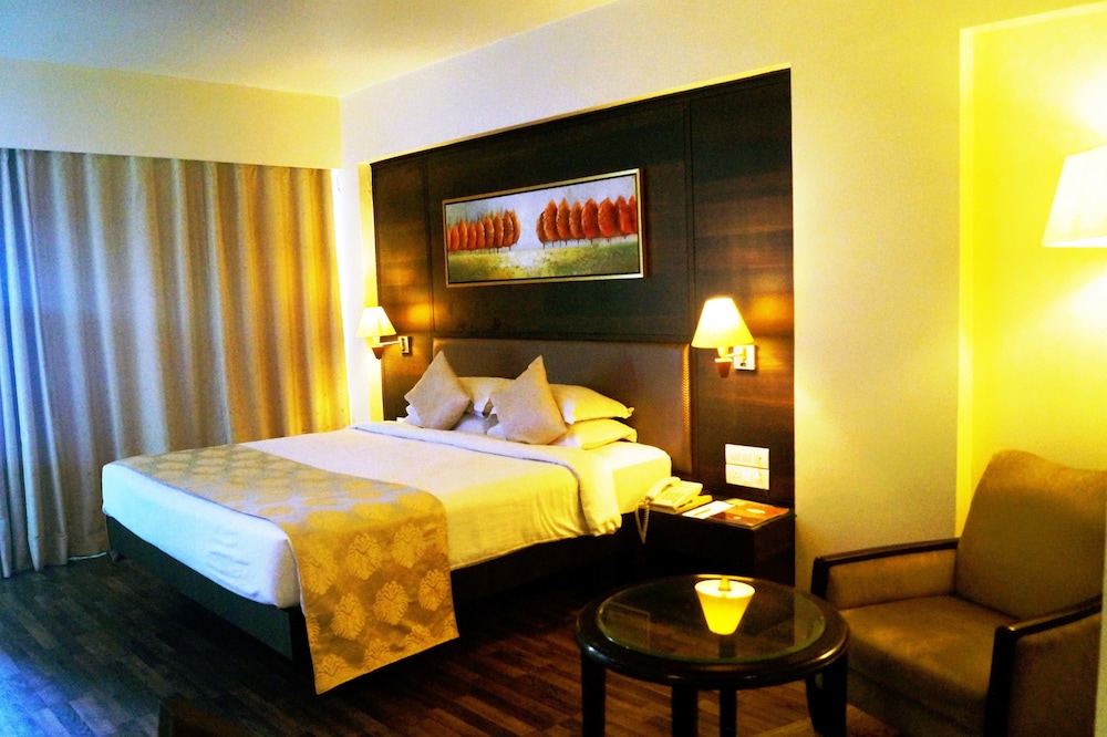 THE PRESIDENT A BOUTIQUE HOTEL 20/36