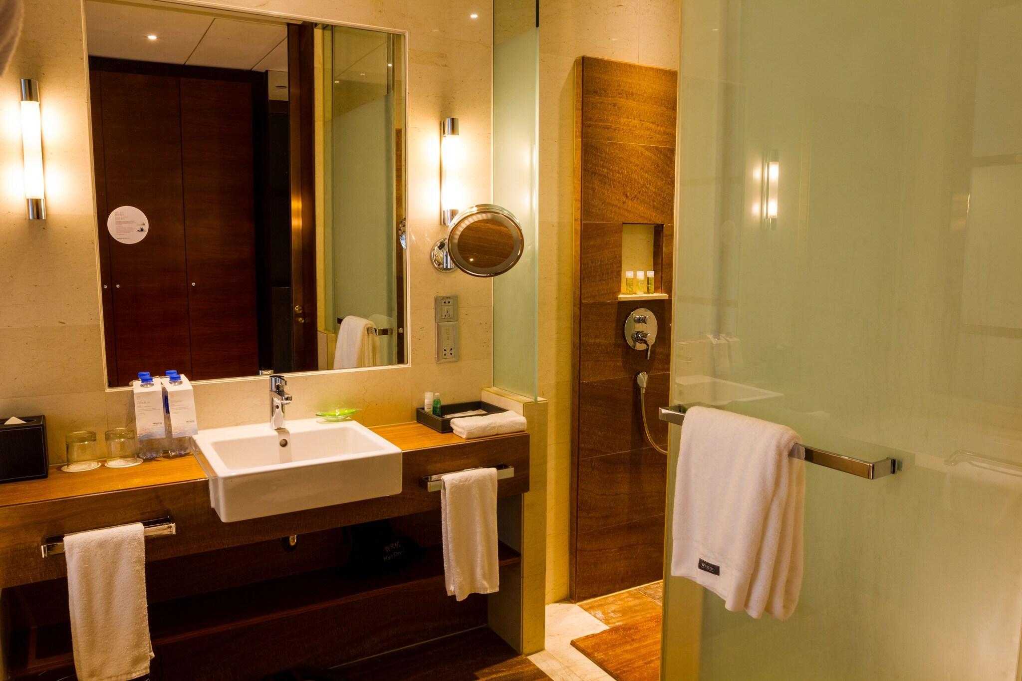جناح للمدخنين، The Westin Guangzhou 5/5