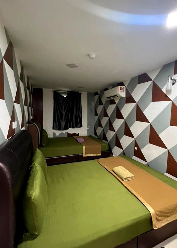 DE GLORY HOTEL USJ 21 17/20