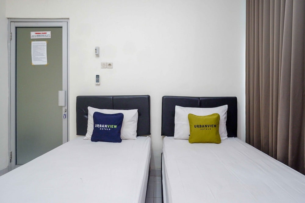 Urbanview Hotel Double Tree Purwokerto 7/25