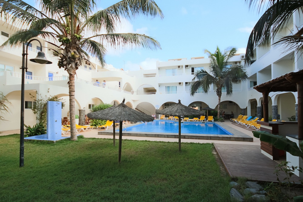 Ouril Hotel Pontao 30/39