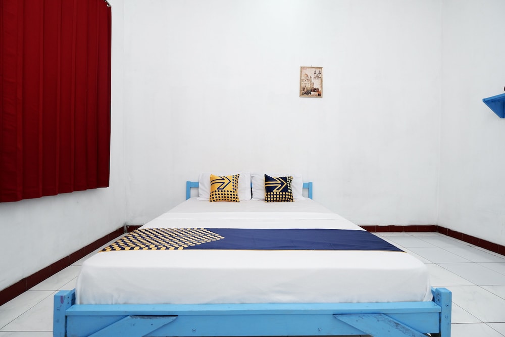 SPOT ON 2289 Hotel Saudara 13/26
