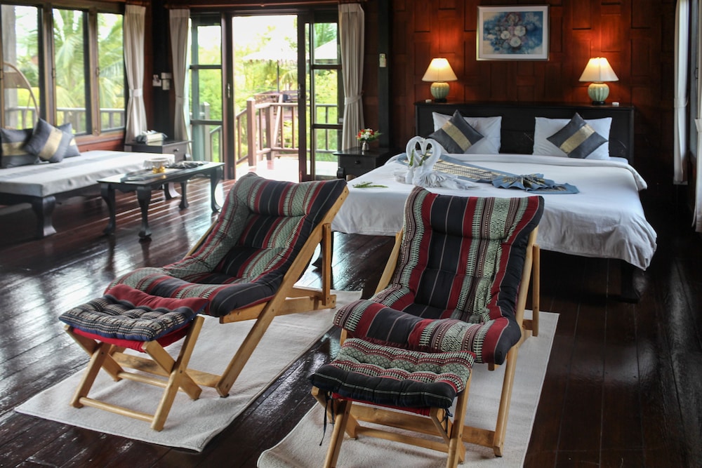 ThaiLife Wellness & Meditation Resort 66/80