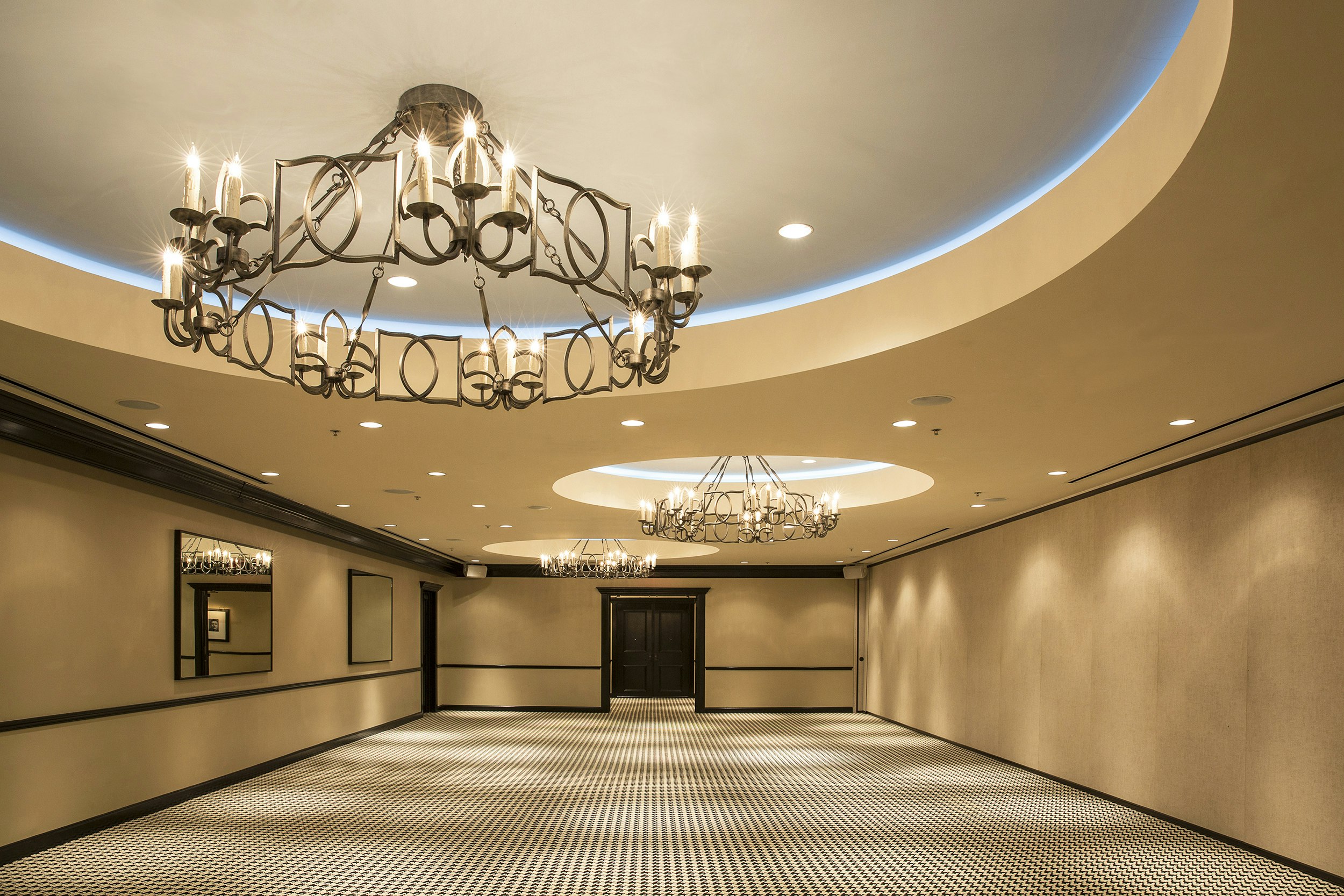 Hotel ZaZa Dallas 69/79