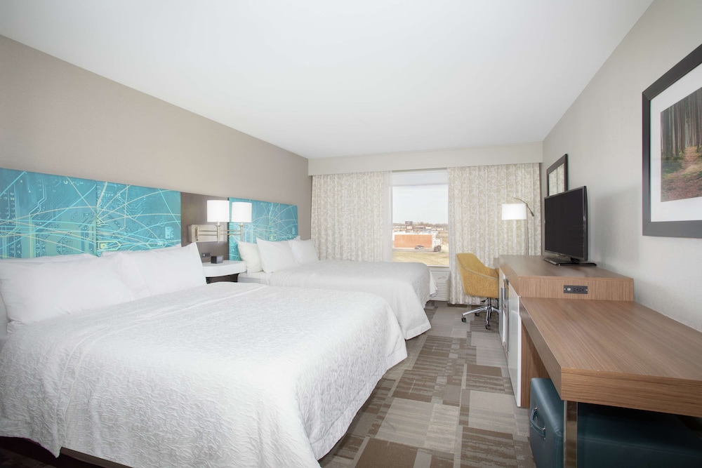 Hampton Inn Bellevue Nebraska 19/41