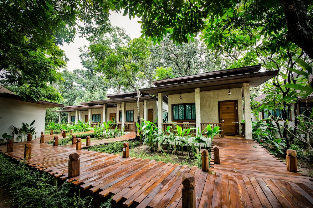 Naiyang Park Resort 6/66