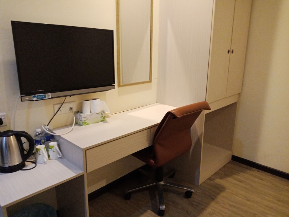 Seeds Hotel Cheras Taman Bukit Segar 38/41