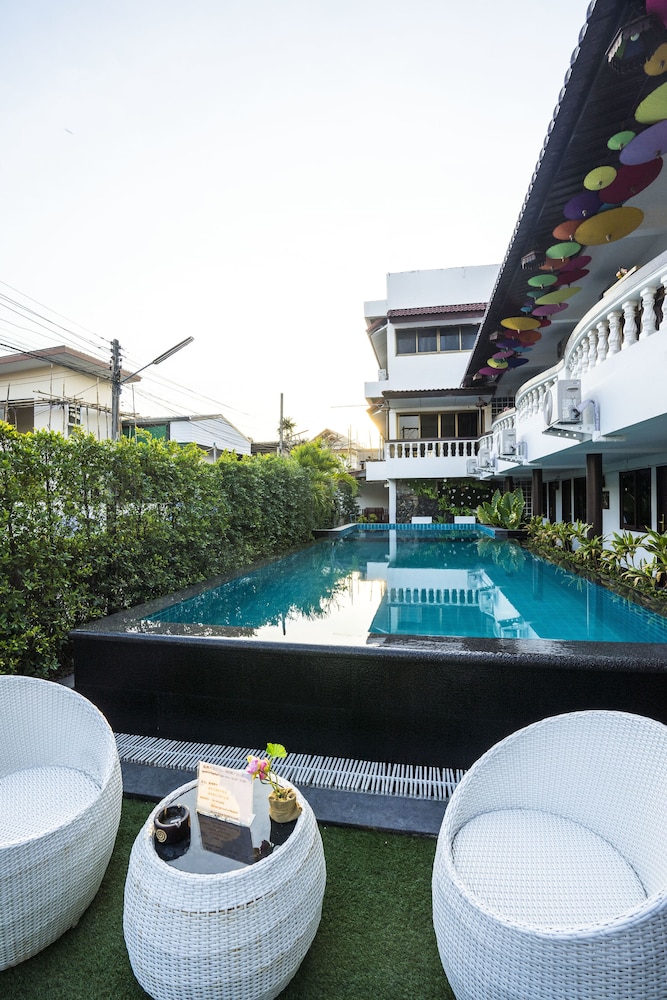 Pai Residence Chiangmai Gate 46/50