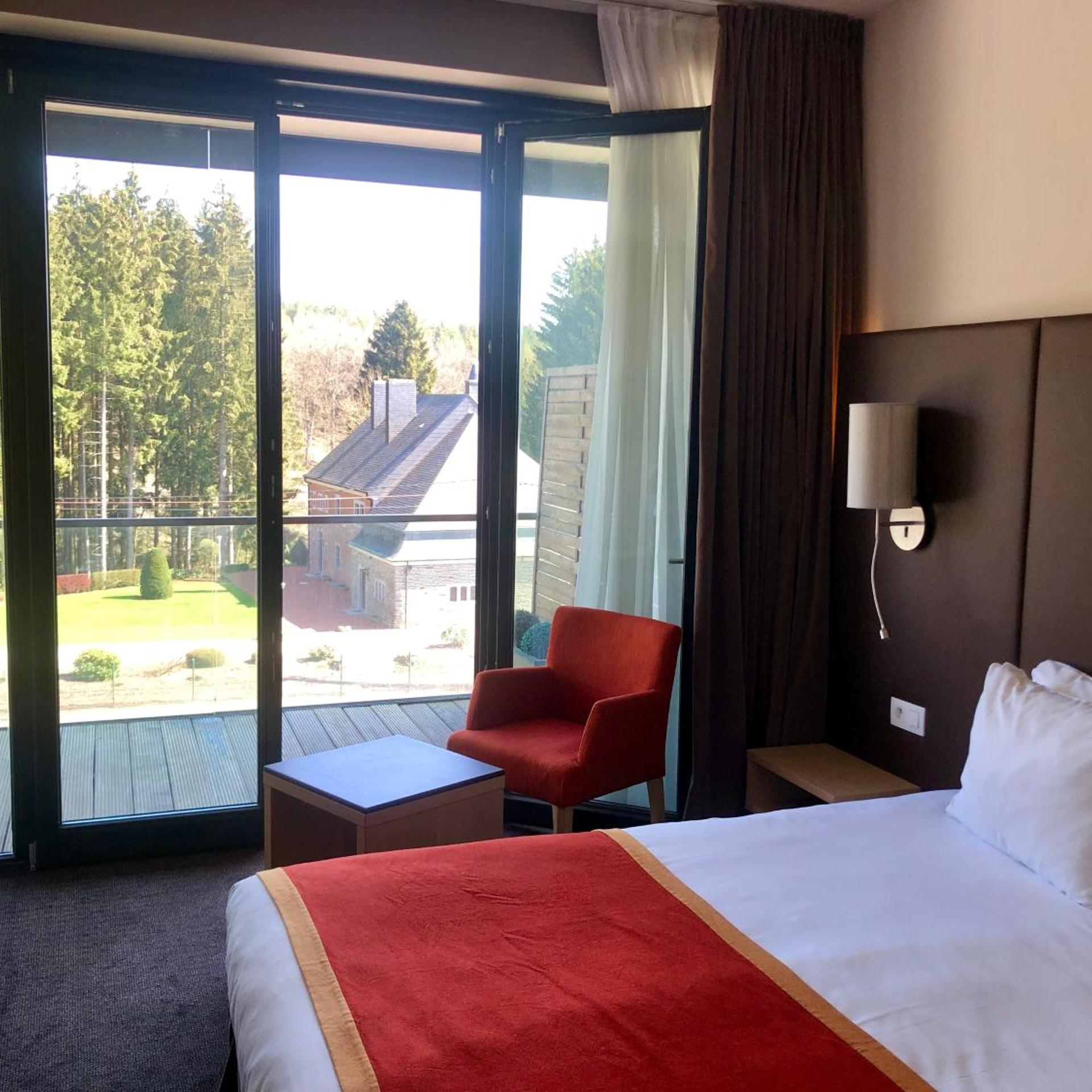 غرفة ديلوكس بسرير مزدوج بشرفة، Hotel De La Source 3/4