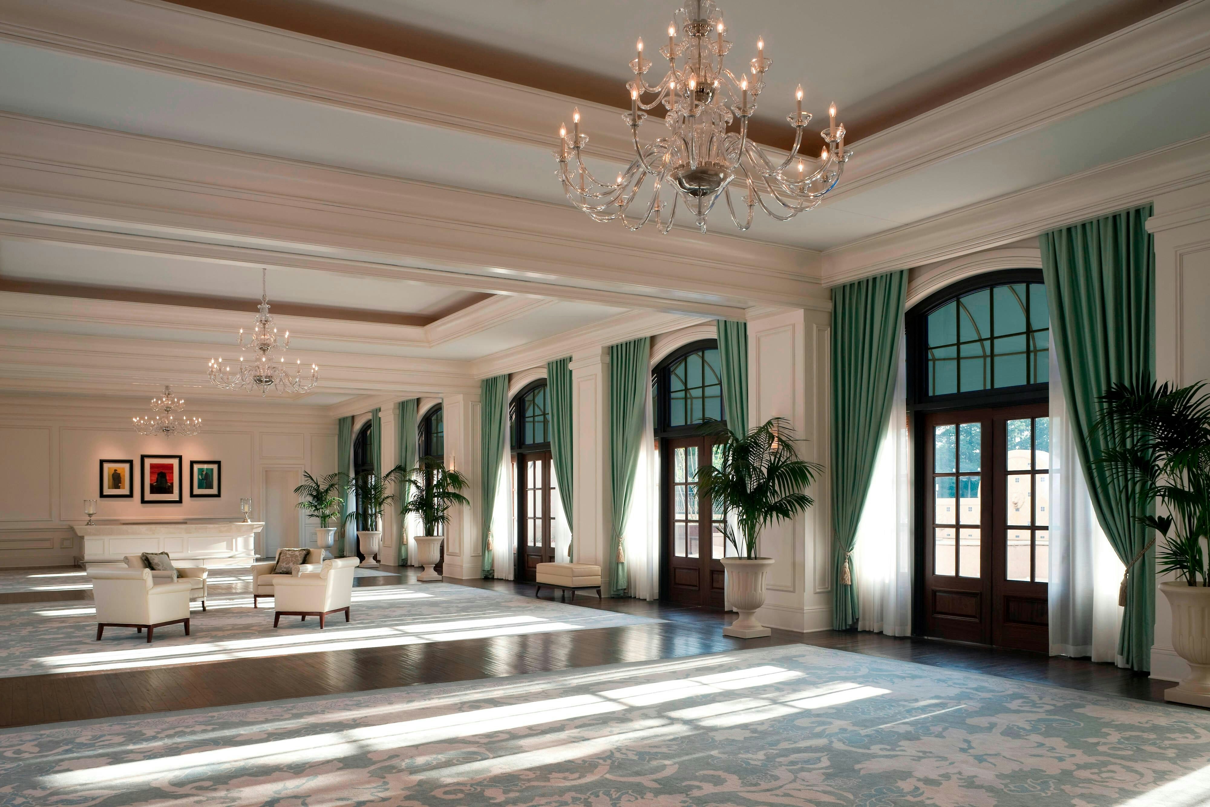 The St Regis Atlanta 10/79