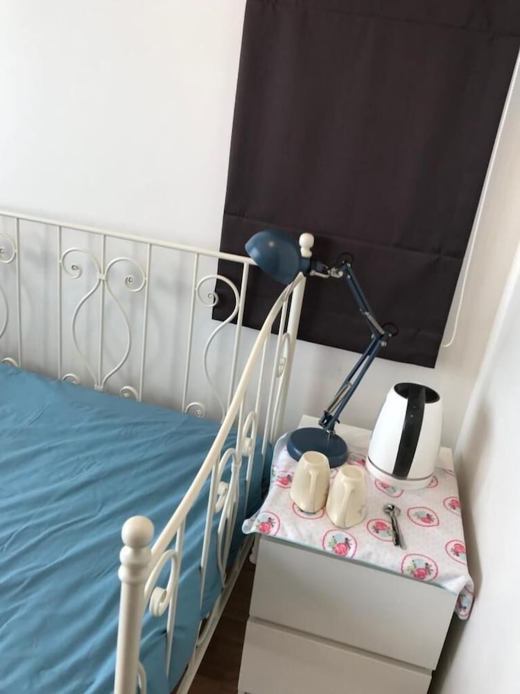 Autta House 18/50