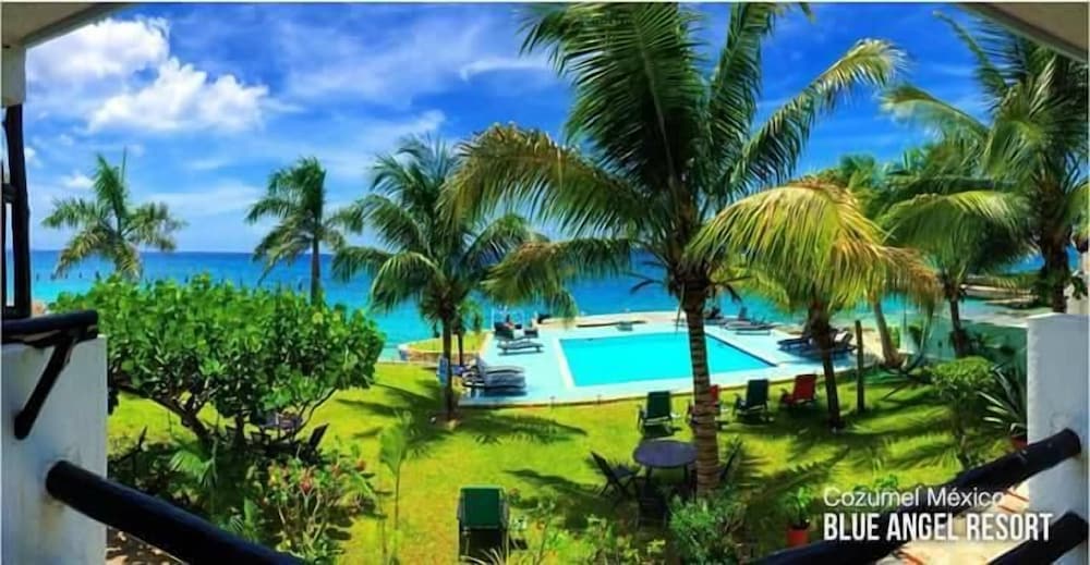 Blue Angel Resort 67/68