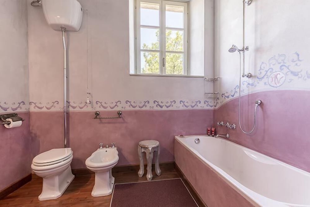 Castello Di Pontebosio Luxury Resort 44/50