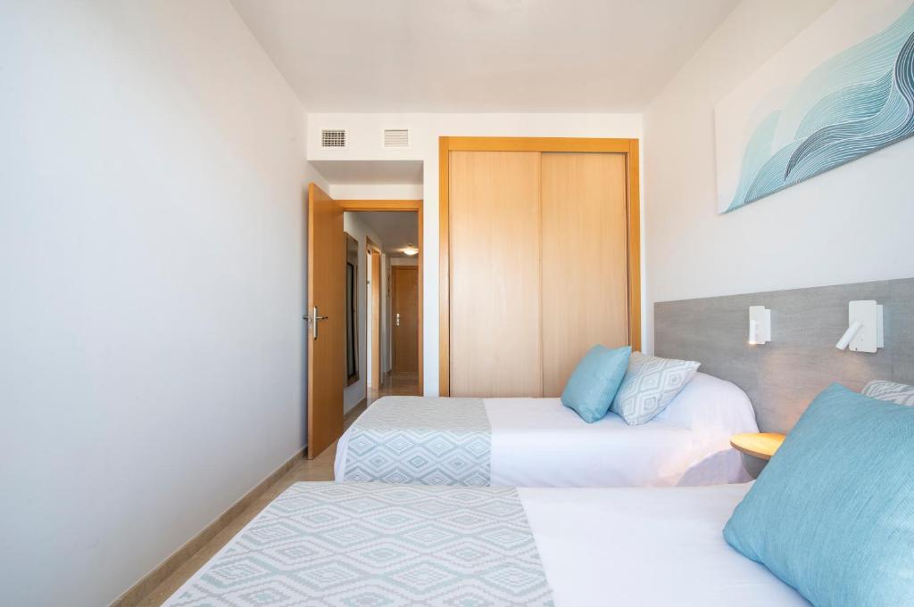 1 BEDROOM, APARTMENT