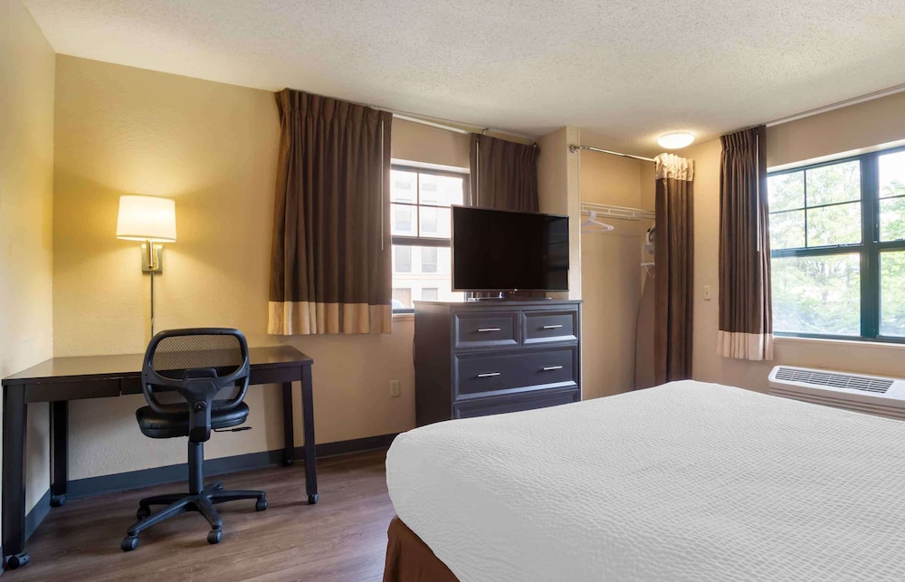Extended Stay America Columbia - Columbia Parkway 48/56