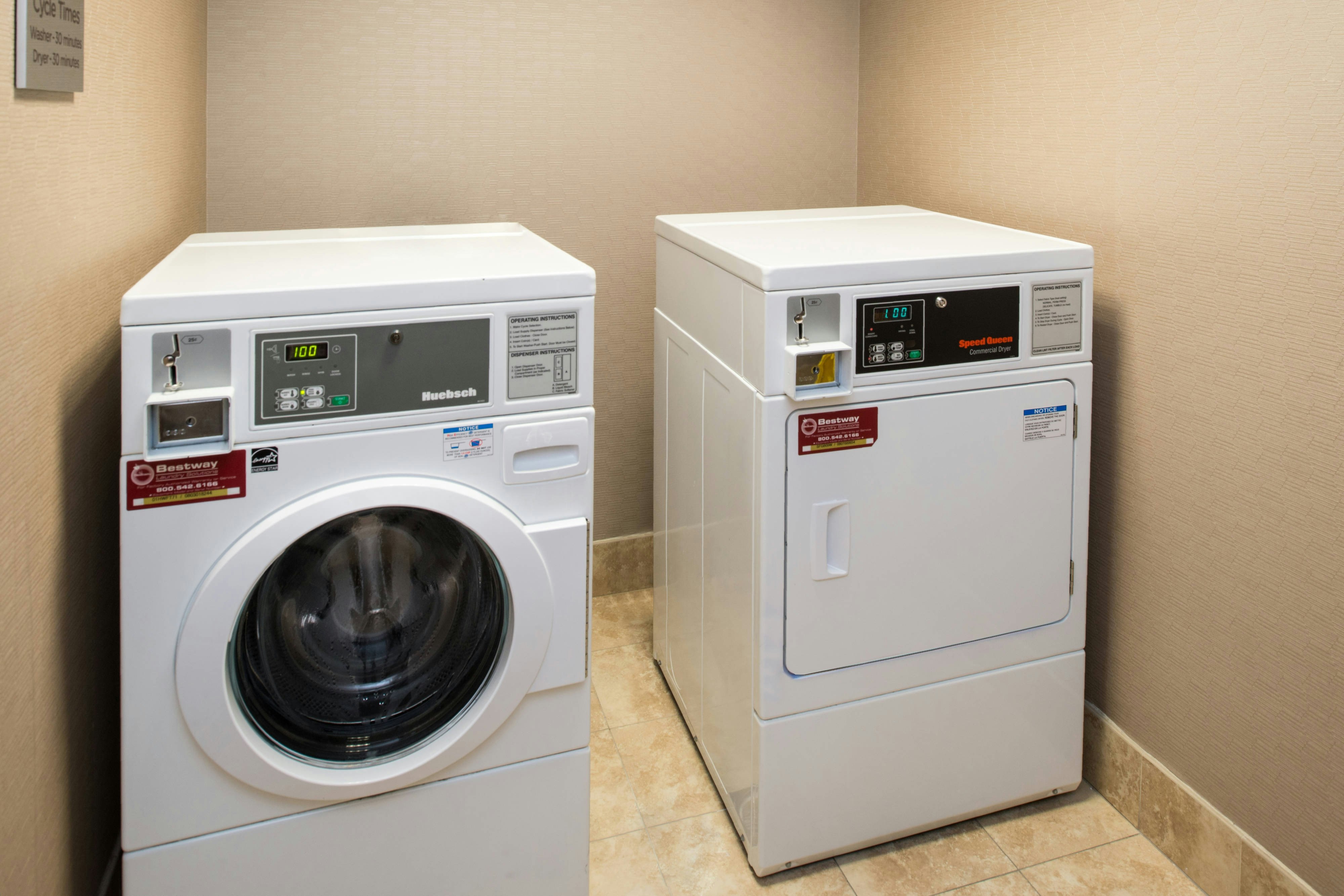 Courtyard Marriott Victorville 20/52