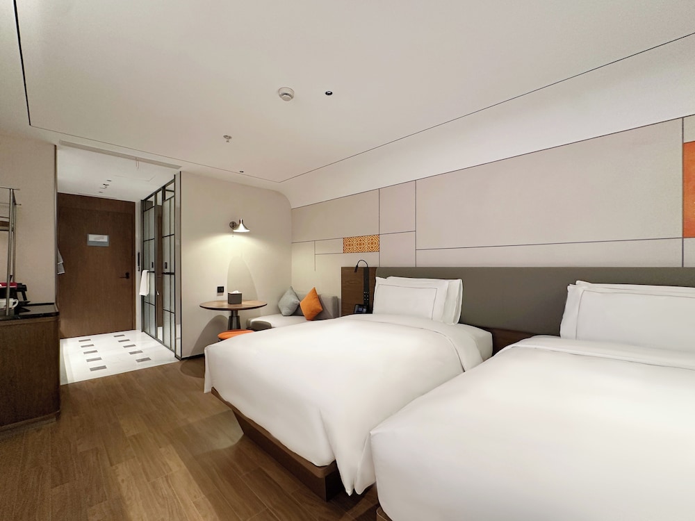 UrCove by Hyatt Shanghai on the Bund 24/59