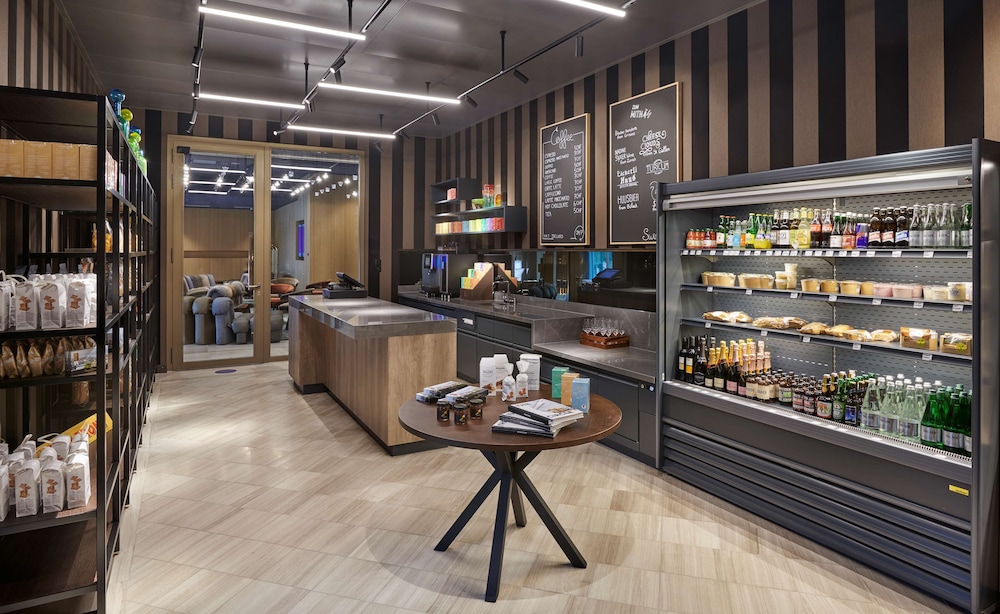 Hyatt Regency Zurich Airport The Circle 33/74