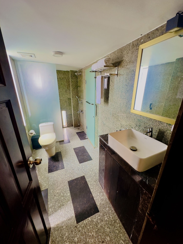The Elite Residence Dhaka 40/41