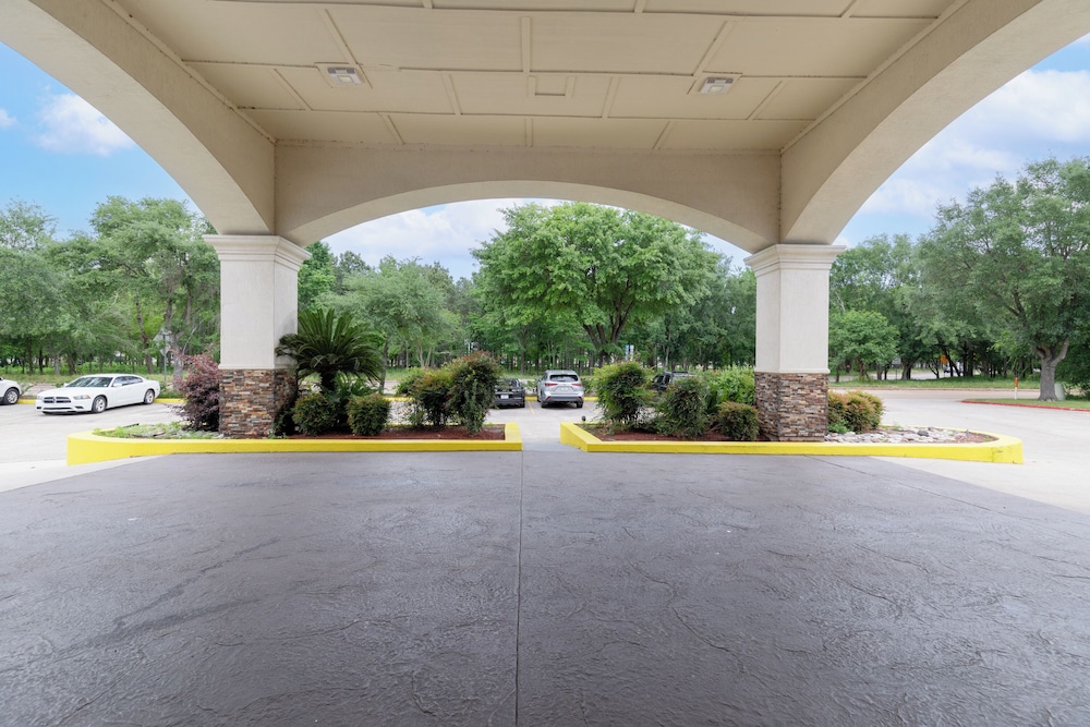 Wingate by Wyndham Humble/Houston Intercontinental Airport 49/56