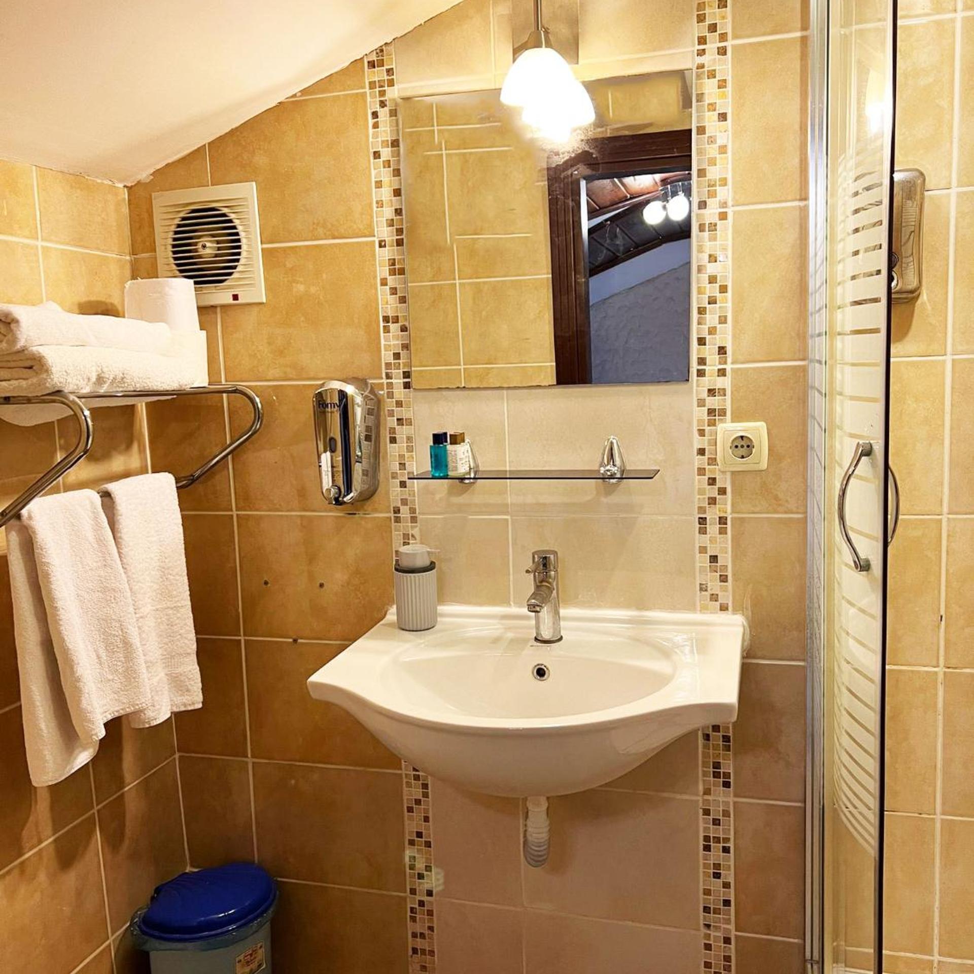 Otantik Bavarian Butik Otel 52/55