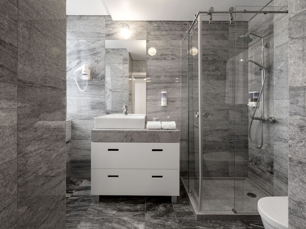LISBON SERVICED APARTMENTS BAIXA CASTELO 73/74