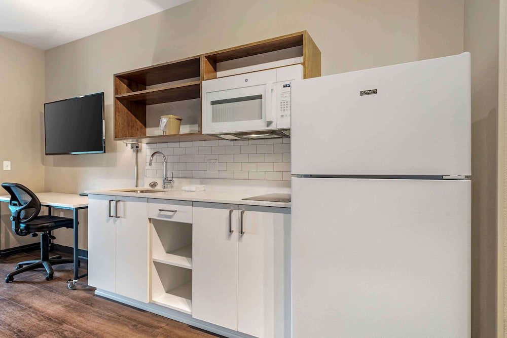 Extended Stay America Premier Suites - Pueblo 18/27