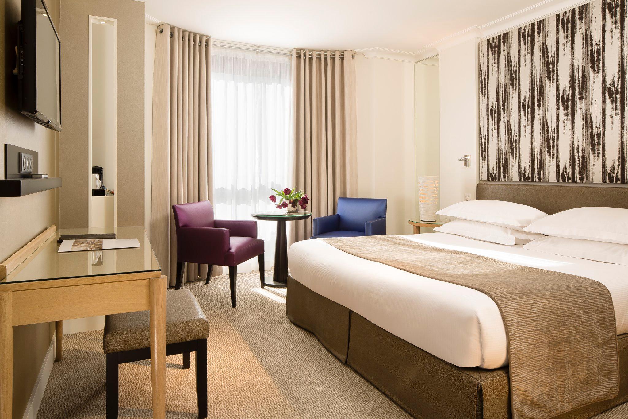 Room, Double Bed