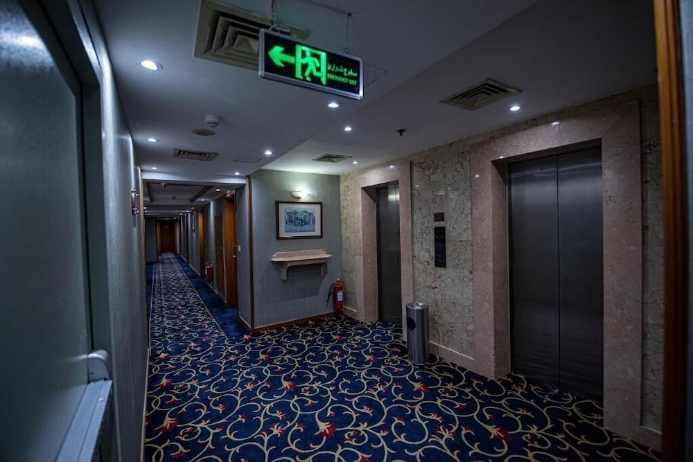 ميركيور جراند أم القرى(Misk Umm Al Qura Hotel) 27/38