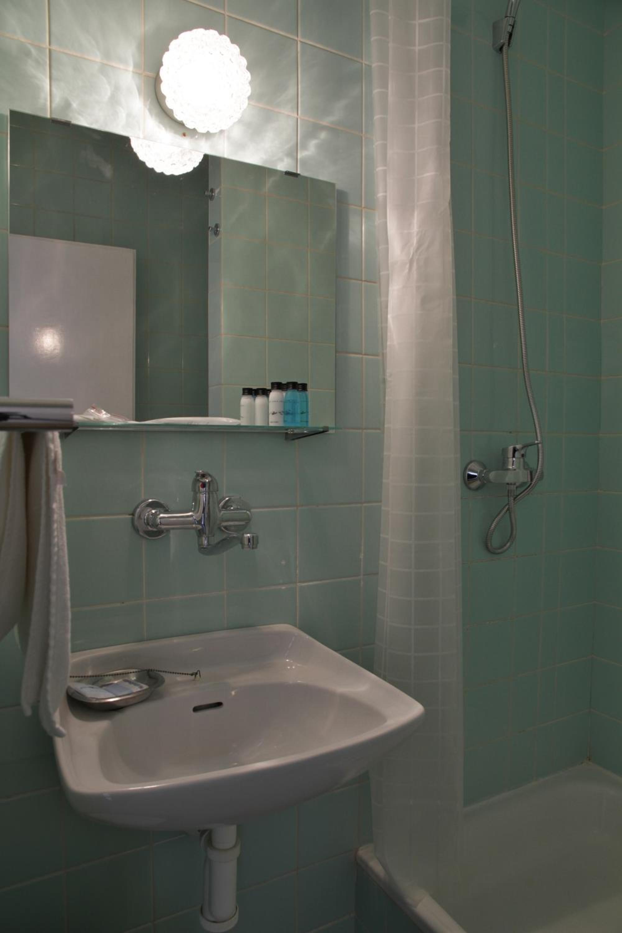 Hotel Kladno 50/50