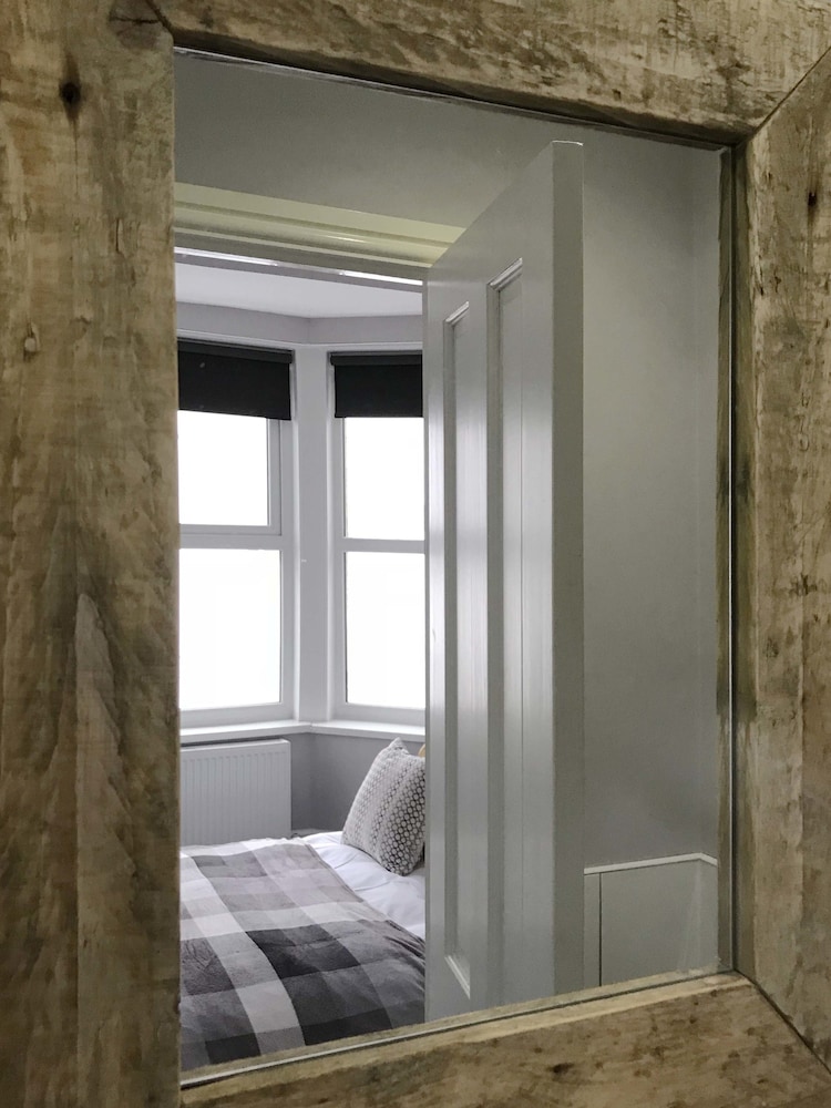 Breakers Lodge - Hostel 14/65