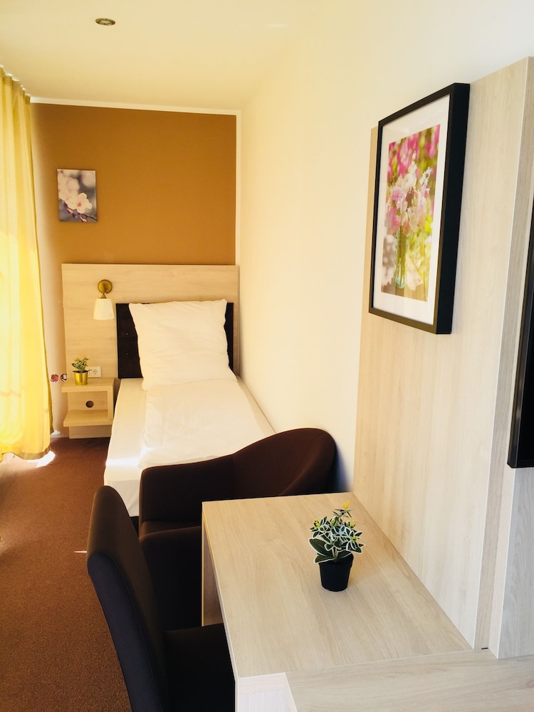 Hotel Denbu 26/67