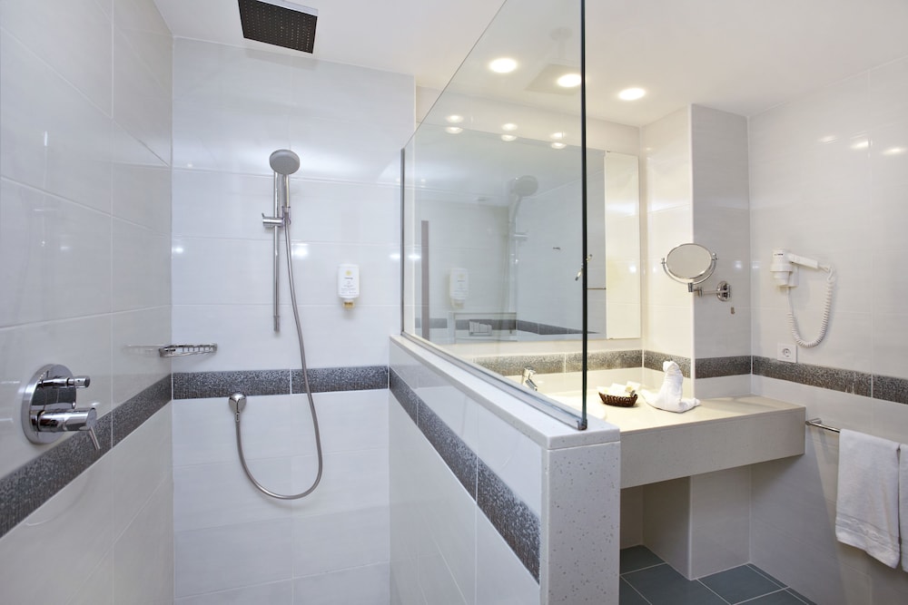 Universal Hotel Cabo Blanco Adults Only 14/75