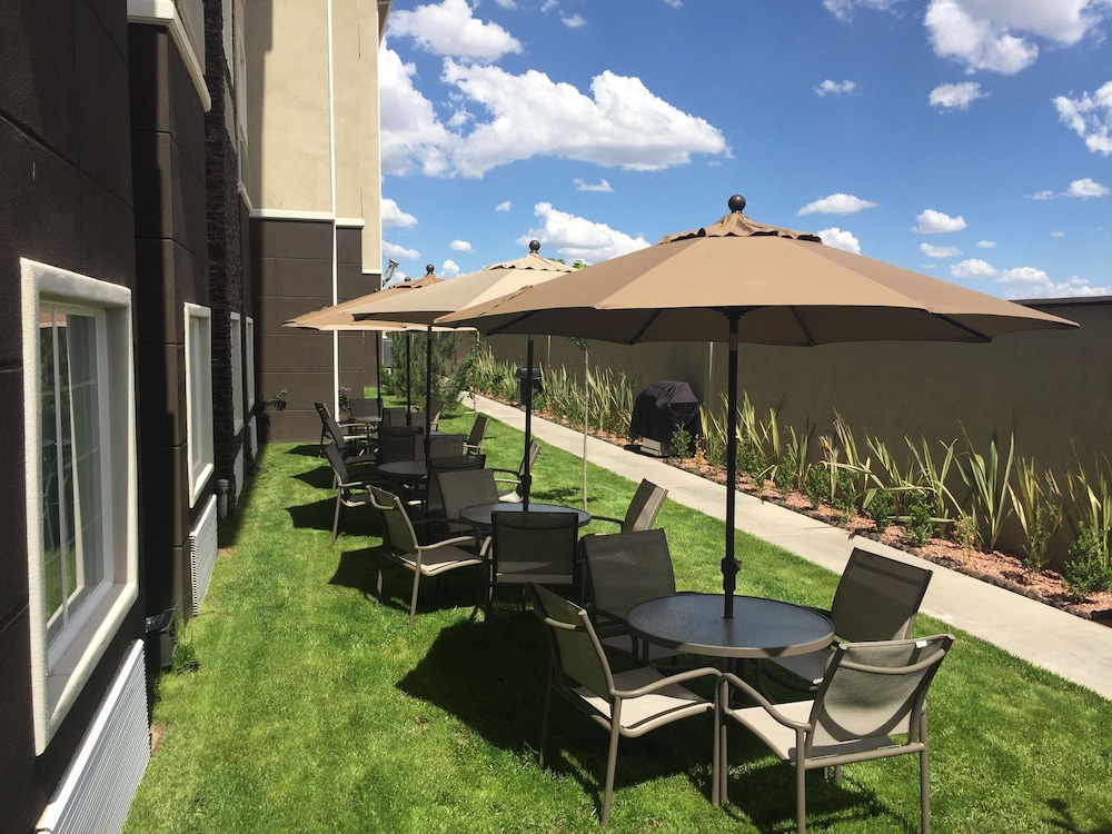 Microtel Inn & Suites By Wyndham Cuauhtemoc 19/40