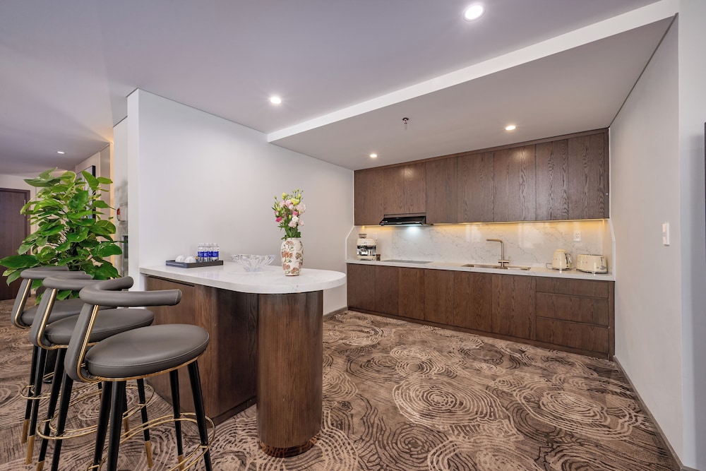 Nesta Celia Danang Hotel 7/50