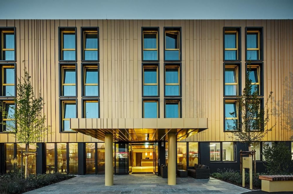 Myhotel Munchen 3/43