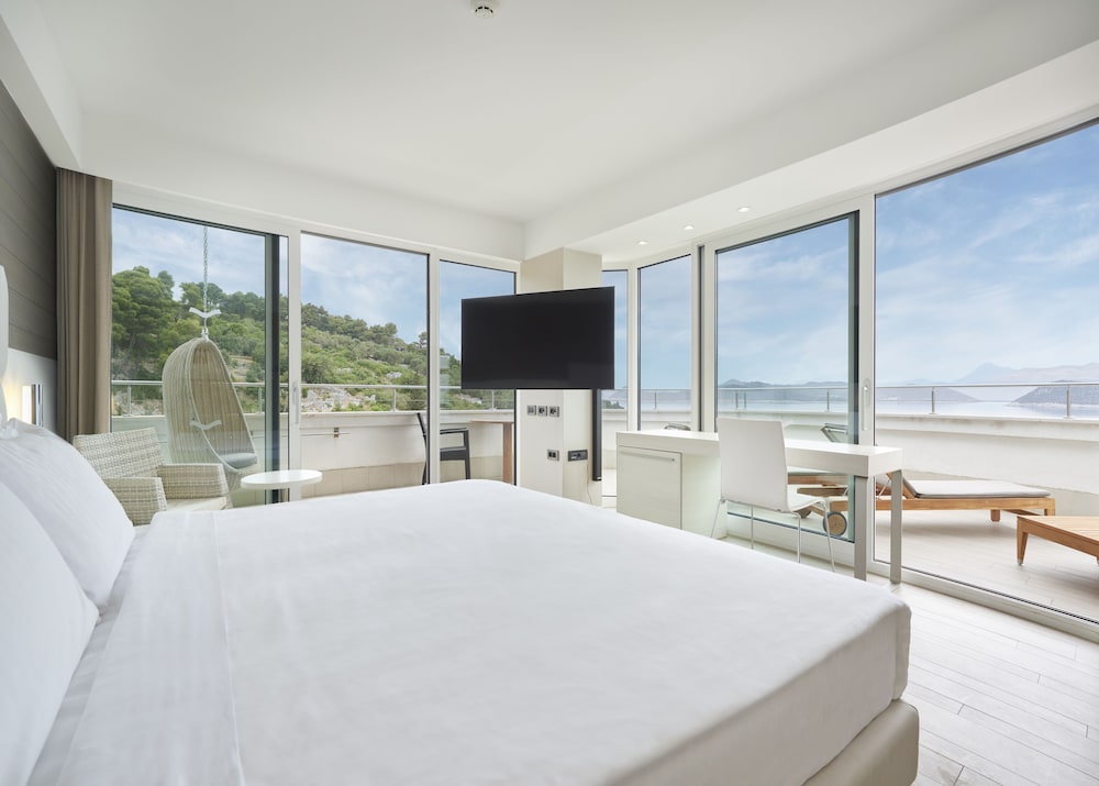 Hilton Lopud Beach Resort and Spa 10/50