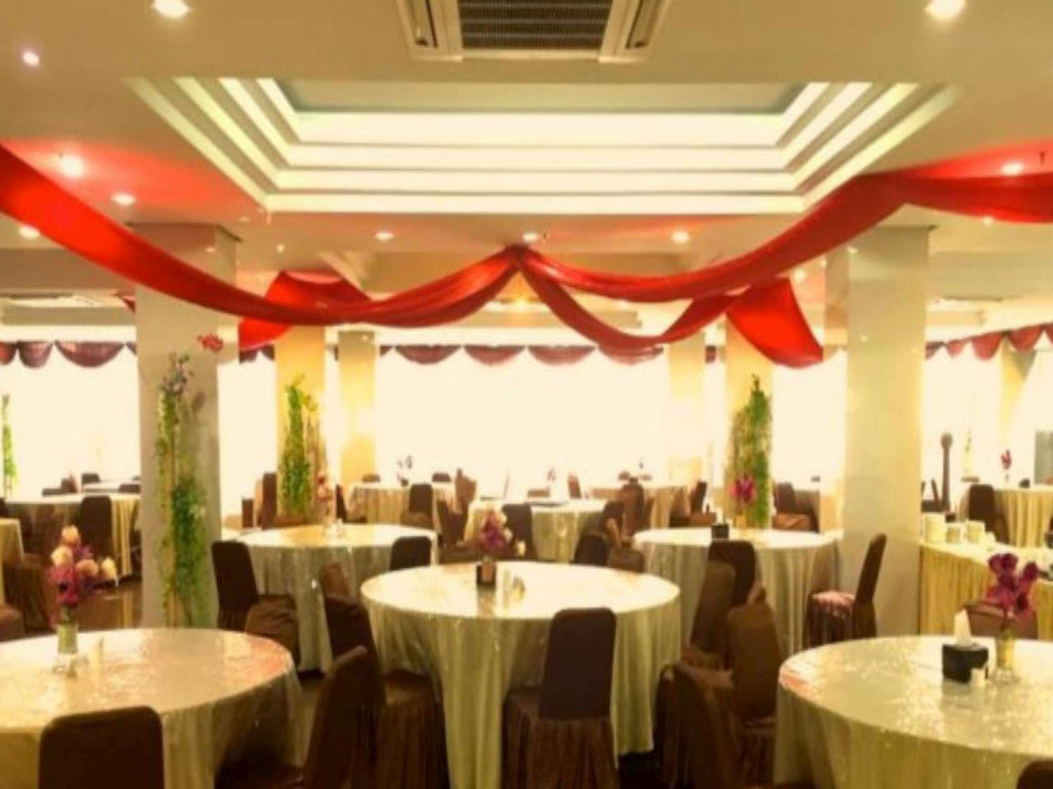 GRAND HAWAII HOTEL 24/33