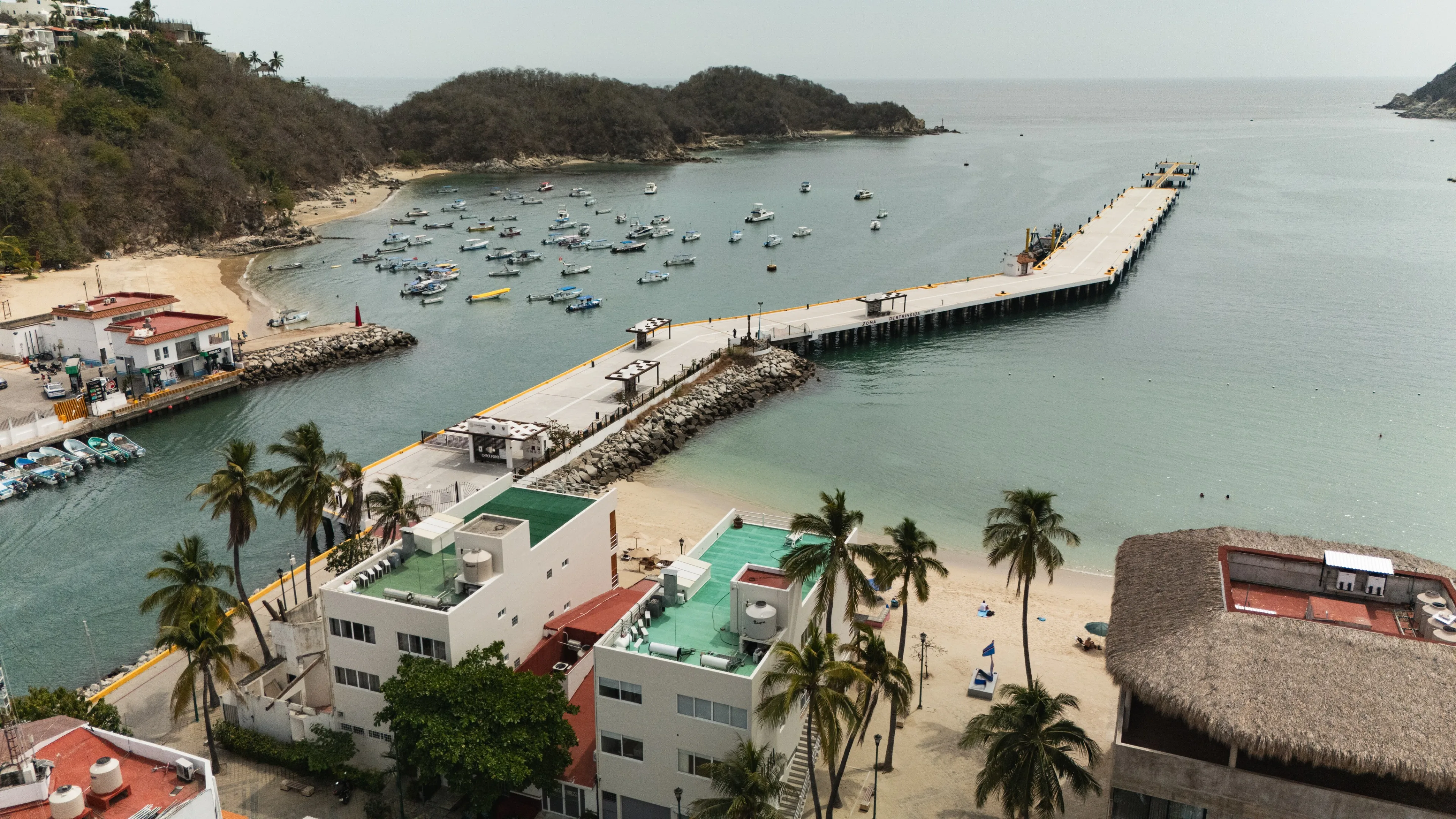 La Playa Departamentos Suite 38/50