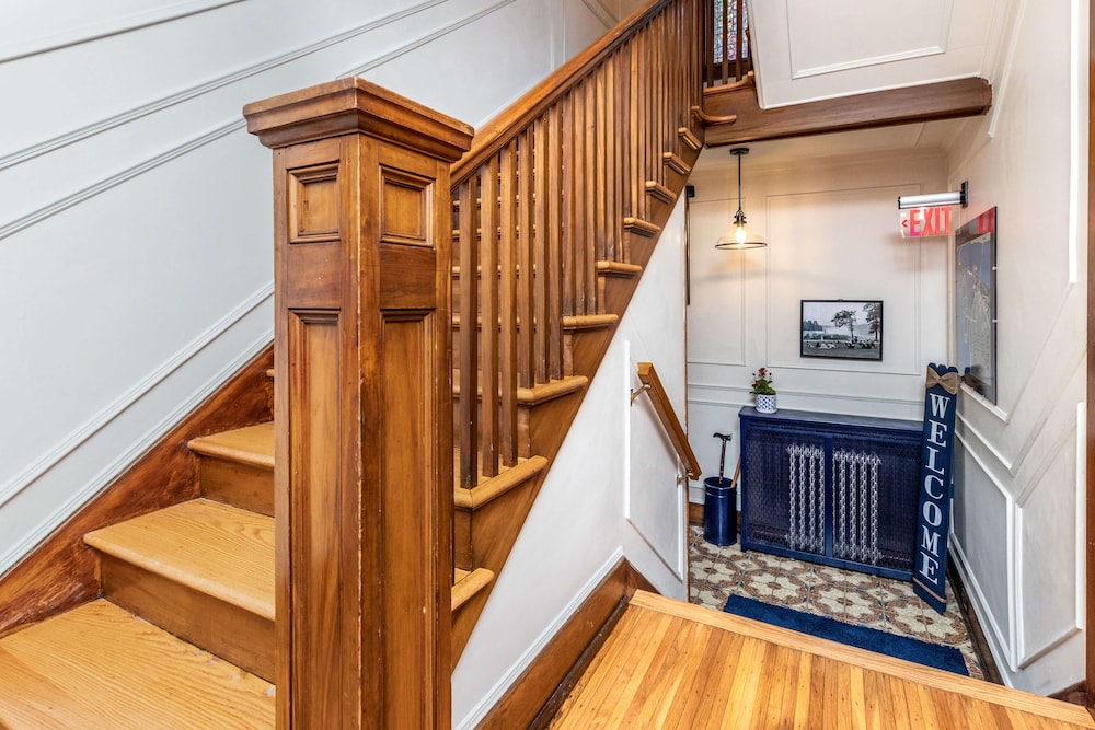 The Butler House Bed and Breakfast 23/50