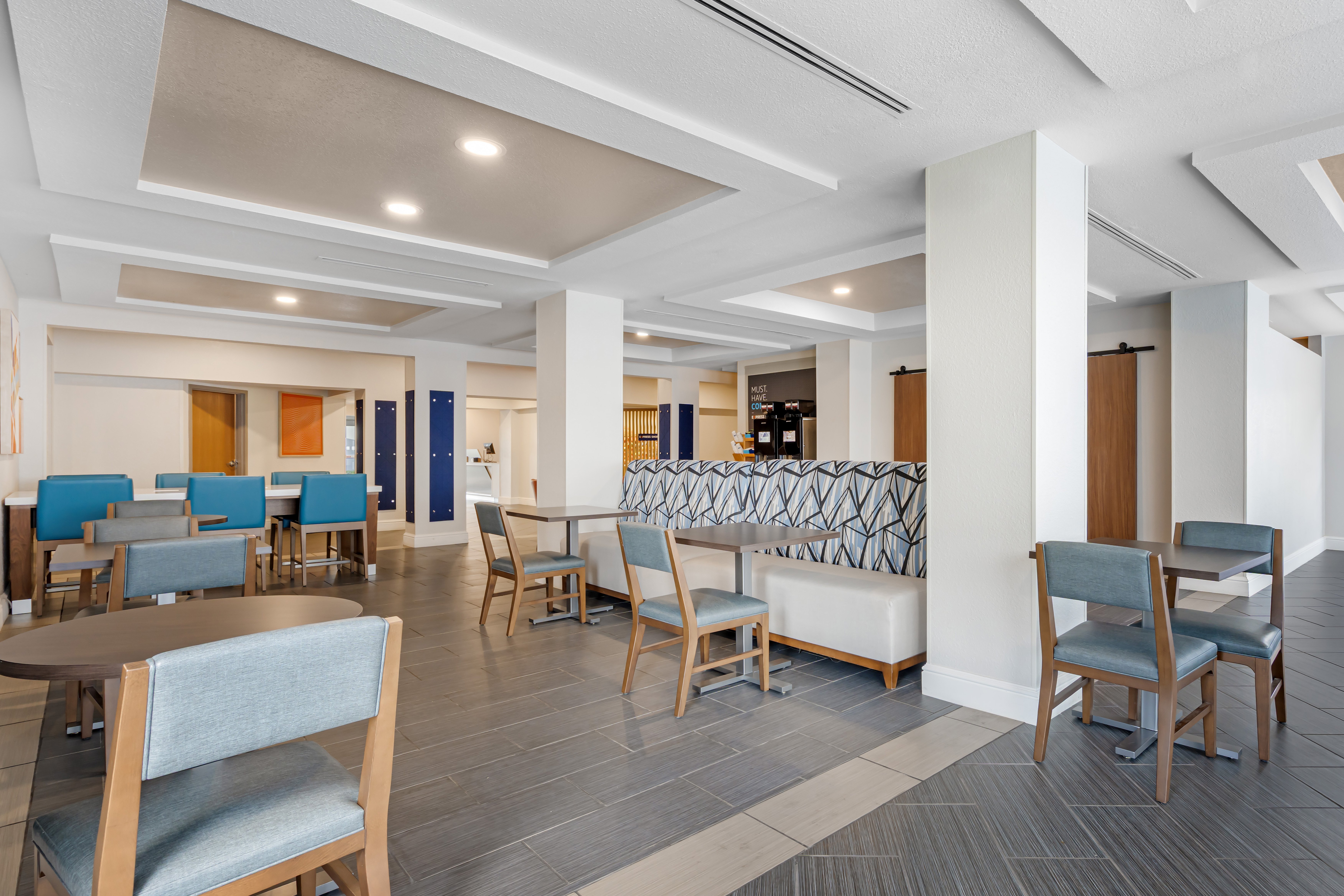 Holiday Inn Express Hotel And Suites Arcadia 37/56