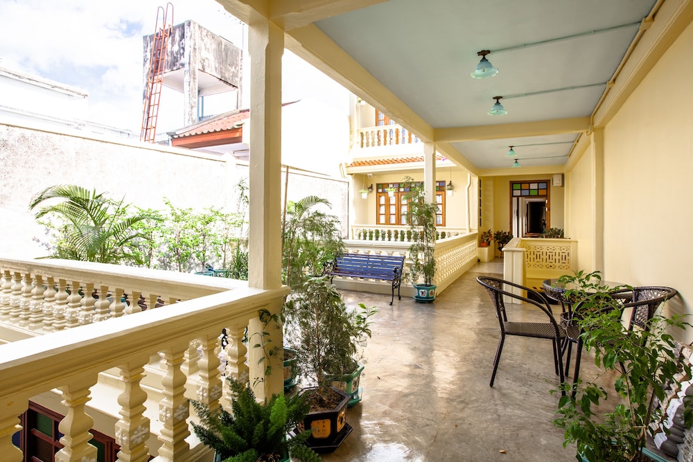 WOO Gallery & Boutique hotel 6/42