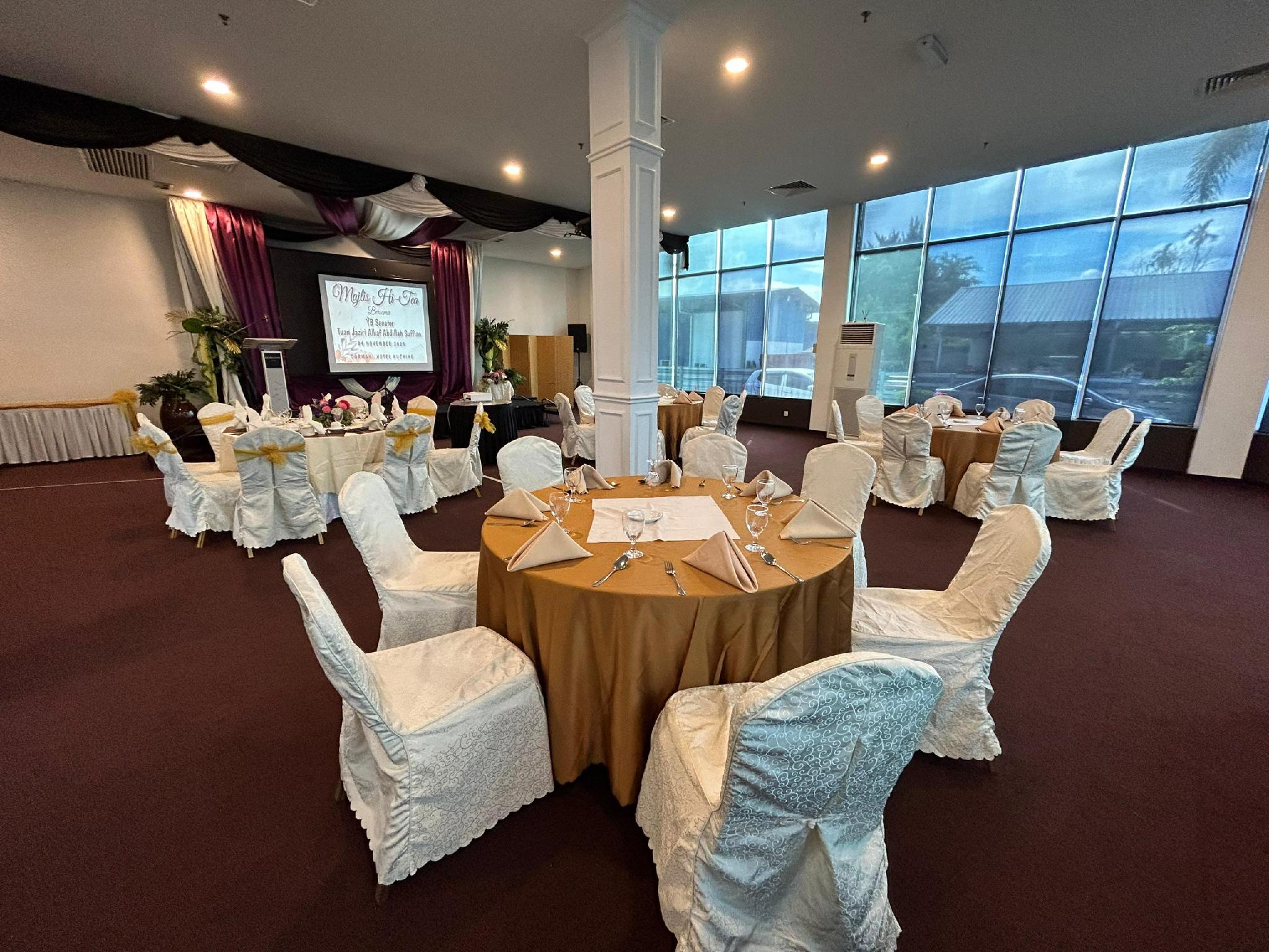 Dormani Hotel Kuching 25/40