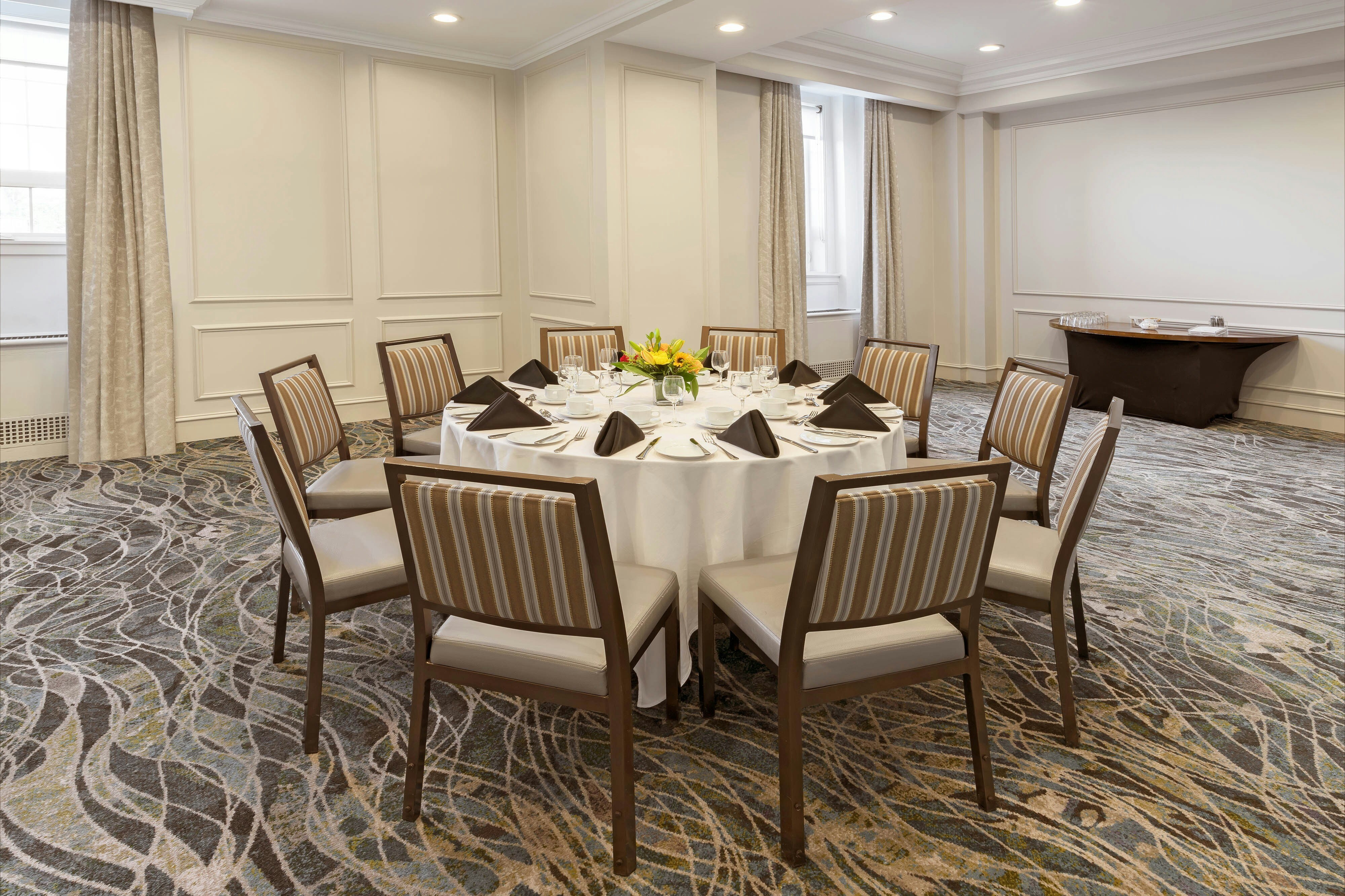 WESTIN NOVA SCOTIAN HOTEL 41/66