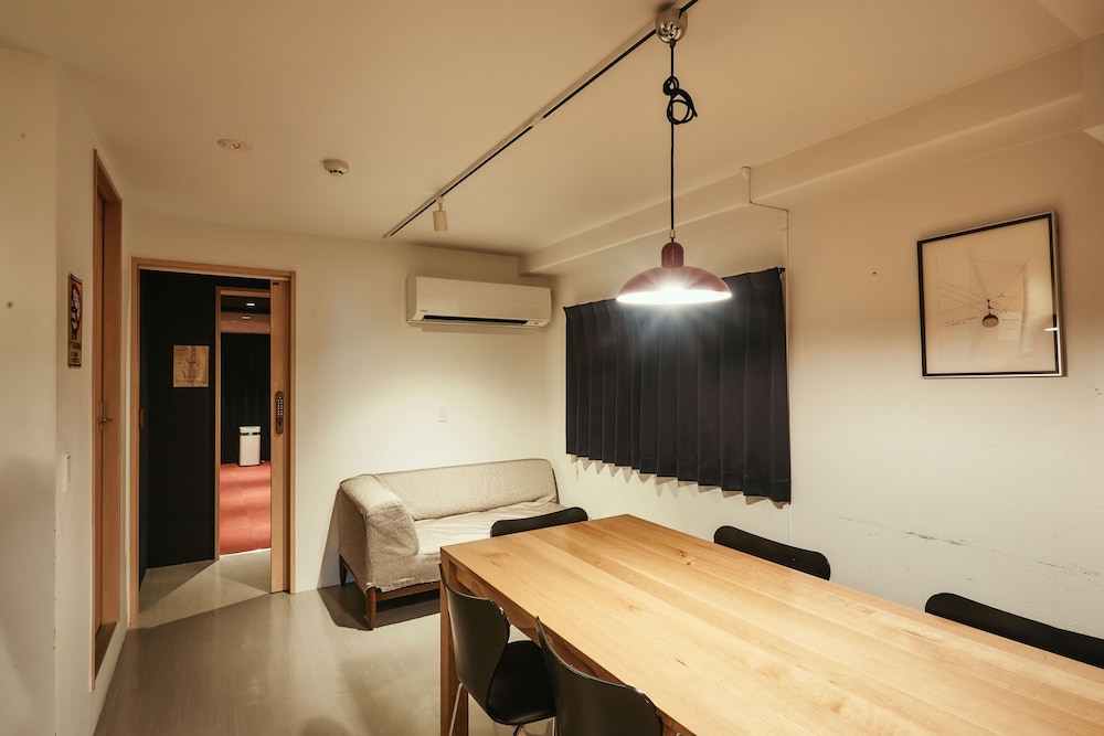 Guesthouse Hiroshima Mange Tak 30/50