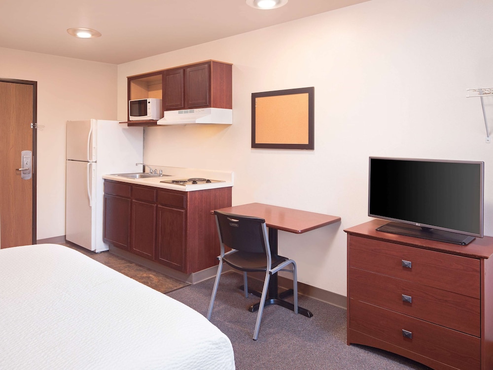 Studio 6 Extended Stay Little Rock Southwest AR 37/50