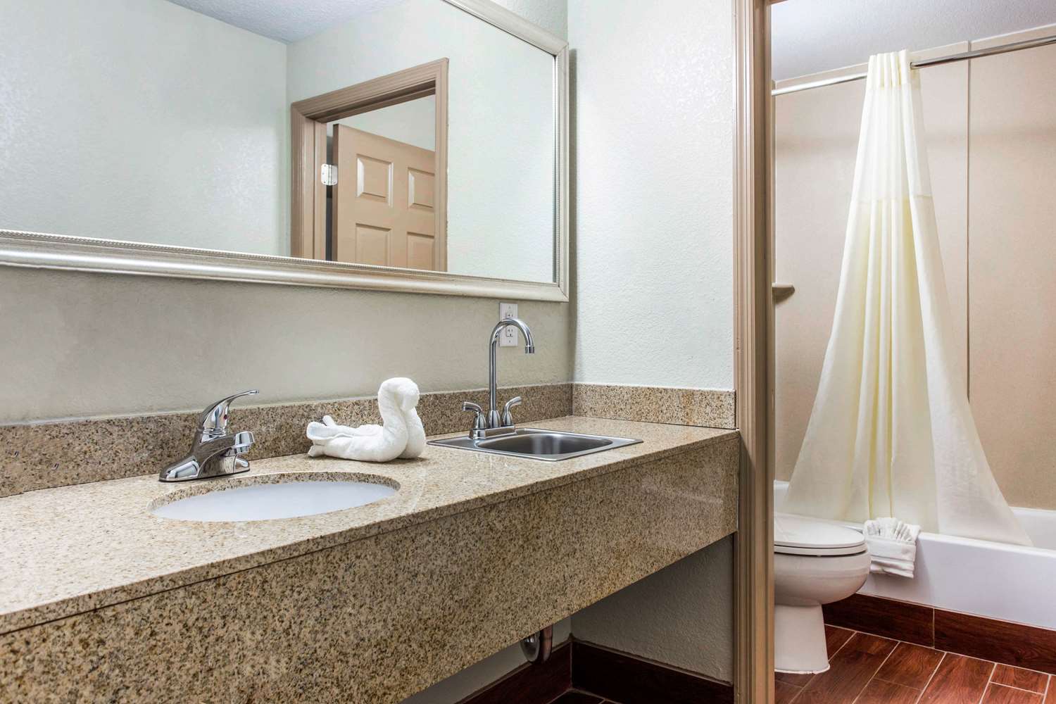 Quality Inn Black Mountain-Asheville East 11/12