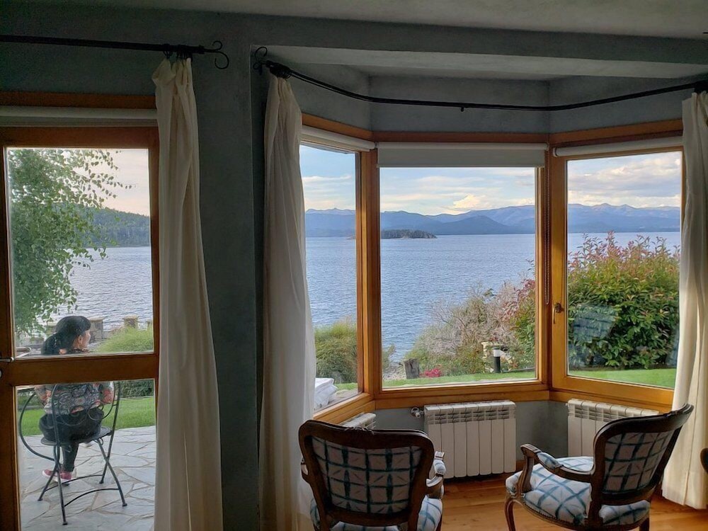 Lirolay Suites 38/46