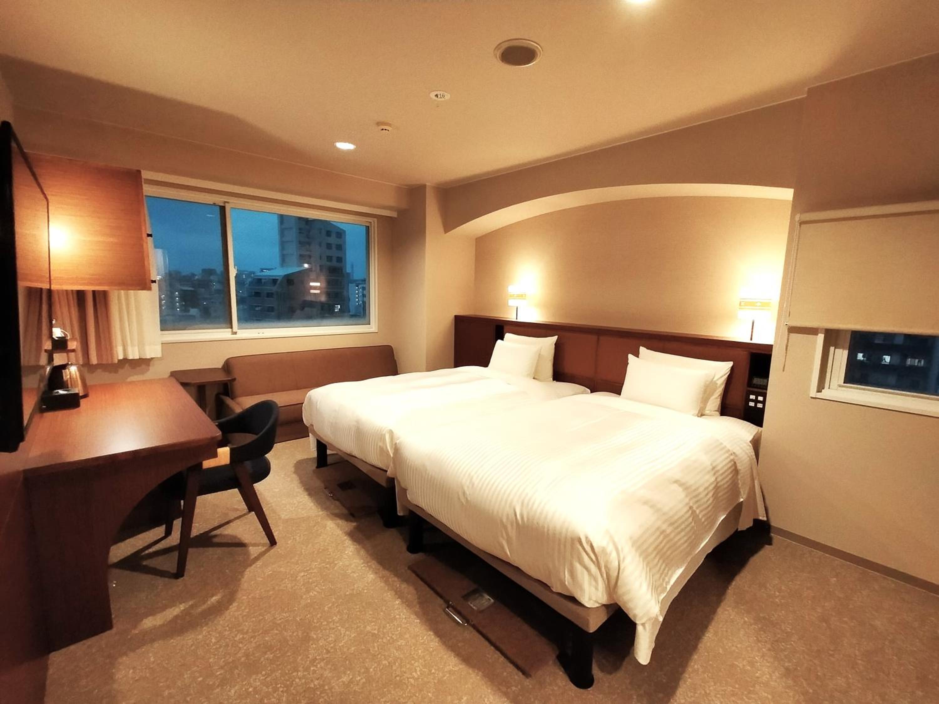 Semi Room, Ram, 2 Semi Double Beds