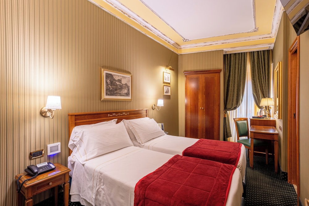 Hotel Manfredi Suite in Rome 38/94